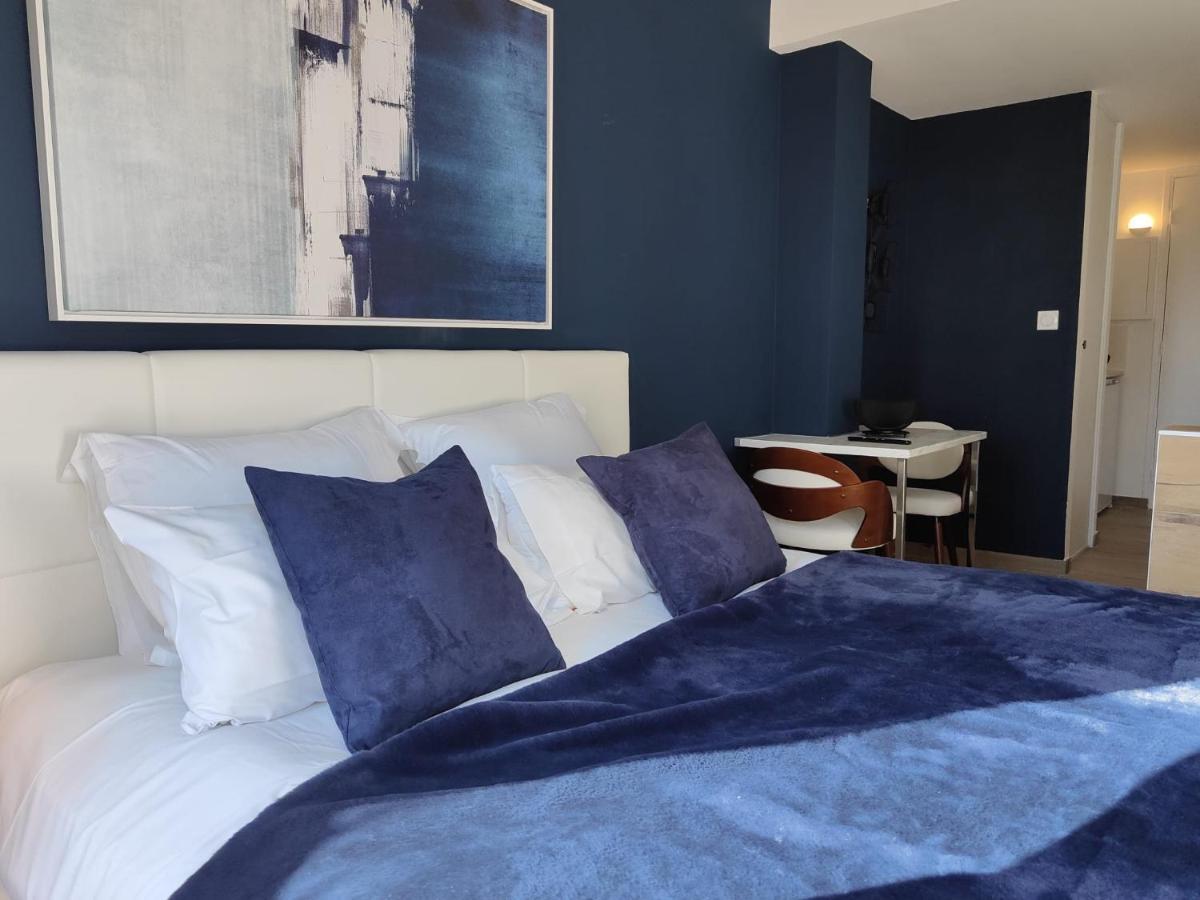 Suites Jm - Les Pins Marines - Jacuzzi & Vue Mer Bandol Εξωτερικό φωτογραφία